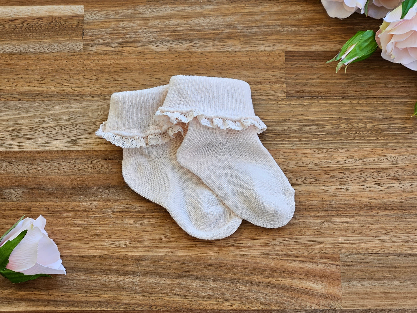 Pink lace frill sock