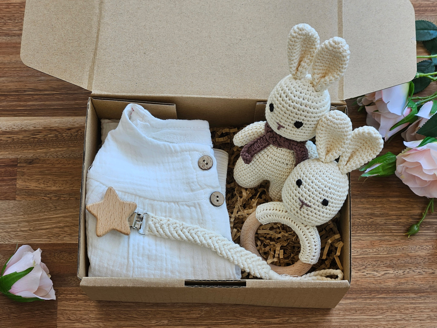 BABY GIFT BOX - 2 piece linen set with crochet rabbit toy and rattle and a Macramé pacifier chain